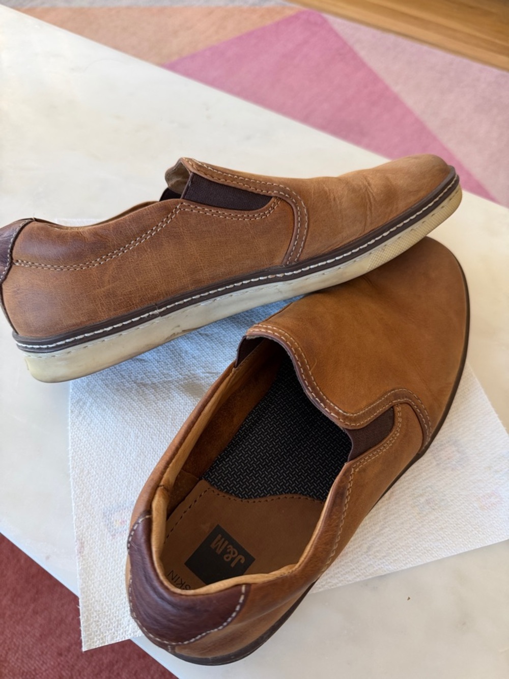 Johnston & Murphy brown sheepskin slip on - Picture 6 of 8